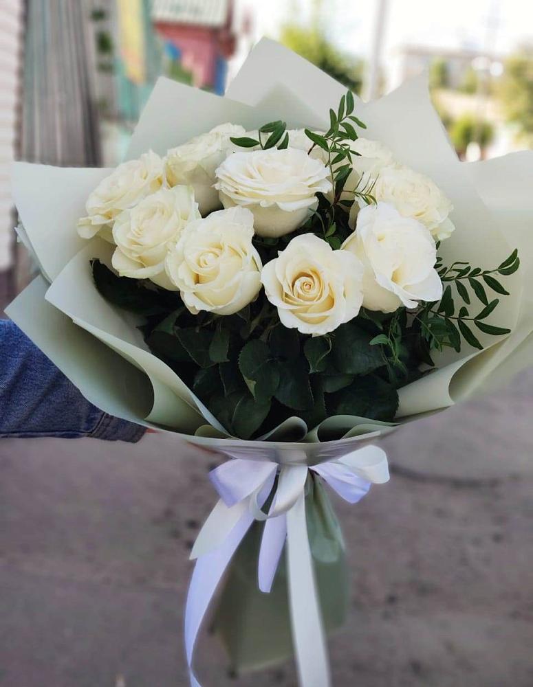 Букет Белые розы Проуд в Старом Крыму