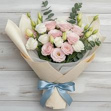 Букет цветов из:  Лизиантусы #REPLACE_PRED# Старом Крыму