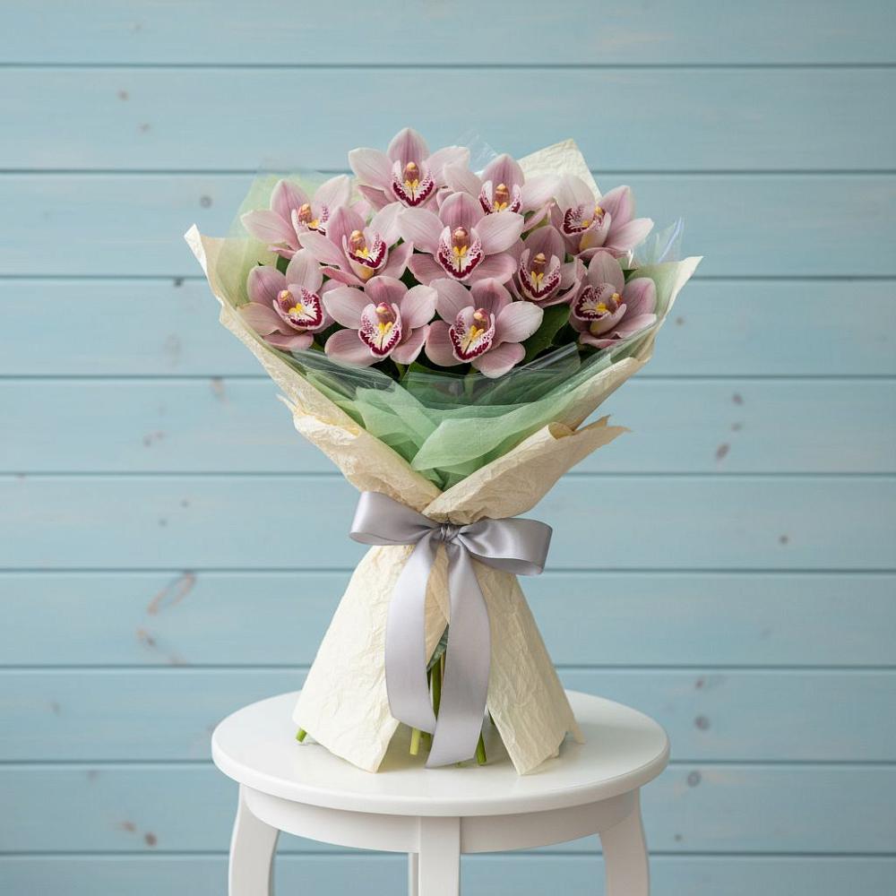 Букет цветов из: Орхидеи и Розы в Старом Крыму