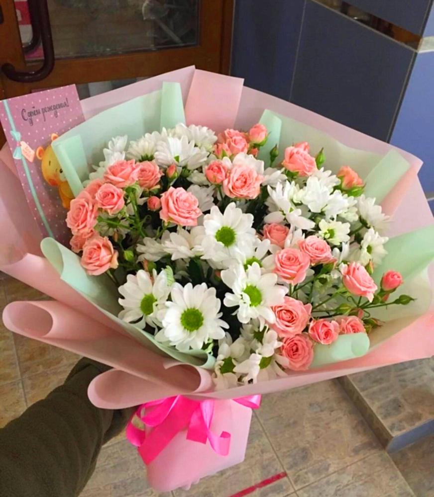 Букет цветов из: Розы и Хризантемы в Старом Крыму