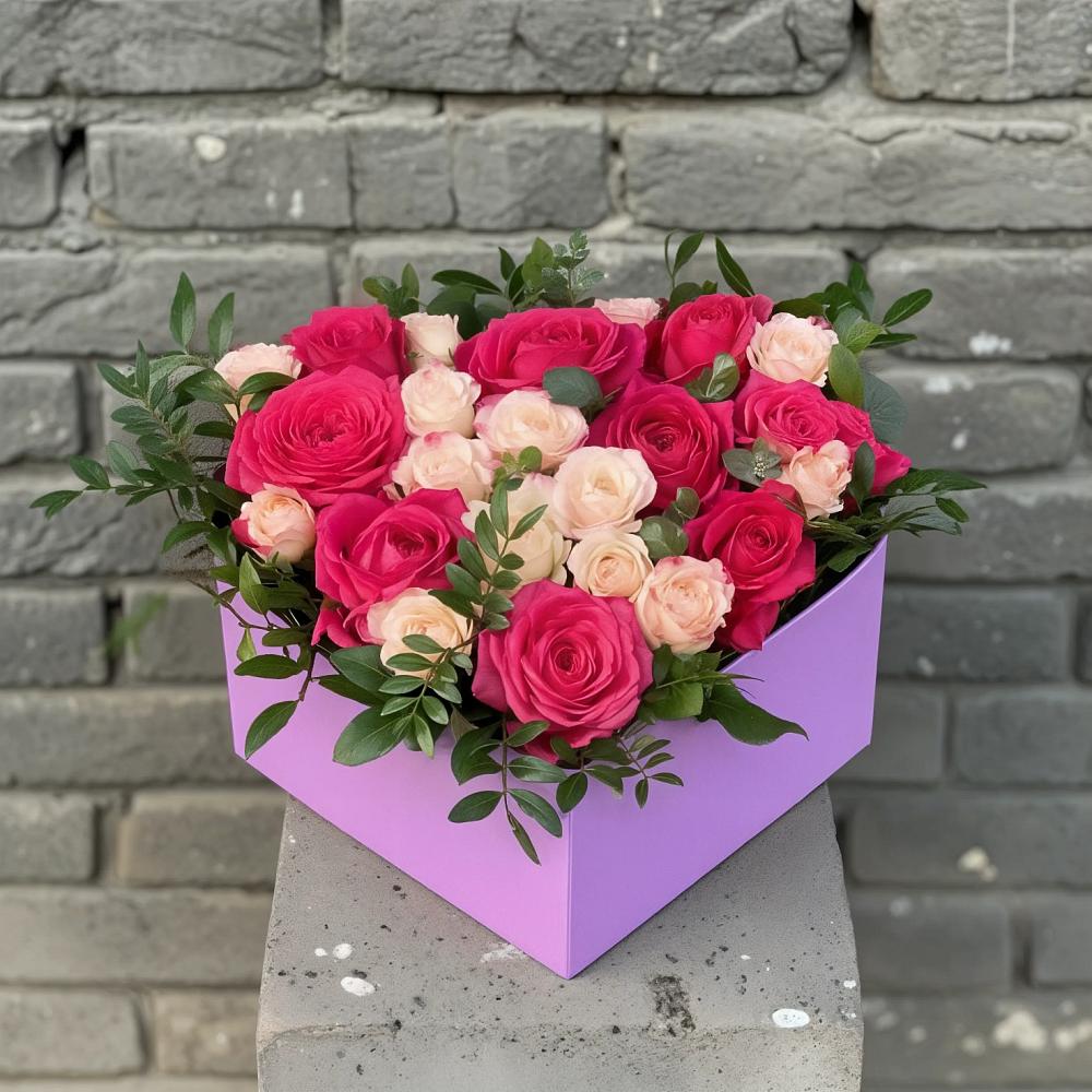 Цветочная композиция из Розы в коробке в Старом Крыму