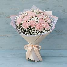 Букет цветов из:  Гвоздики в Старом Крыму