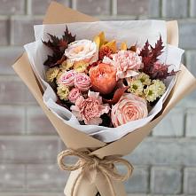 Букет цветов из:  Гвоздики, Хризантемы и Розы в Старом Крыму