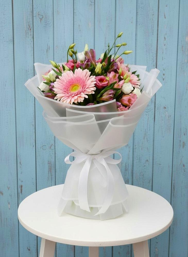 Букет цветов из: Герберы, Альстромерии и Лизиантусы в Старом Крыму