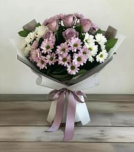 Букет цветов из:  Хризантемы и Розы в Старом Крыму