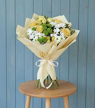 Букет цветов из:  Хризантемы и Розы #REPLACE_PRED# Старом Крыму