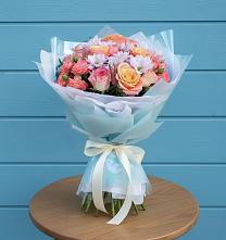 Букет цветов из:  Хризантемы и Розы в Старом Крыму