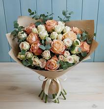 Букет цветов из:  Альстромерии и Розы в Старом Крыму