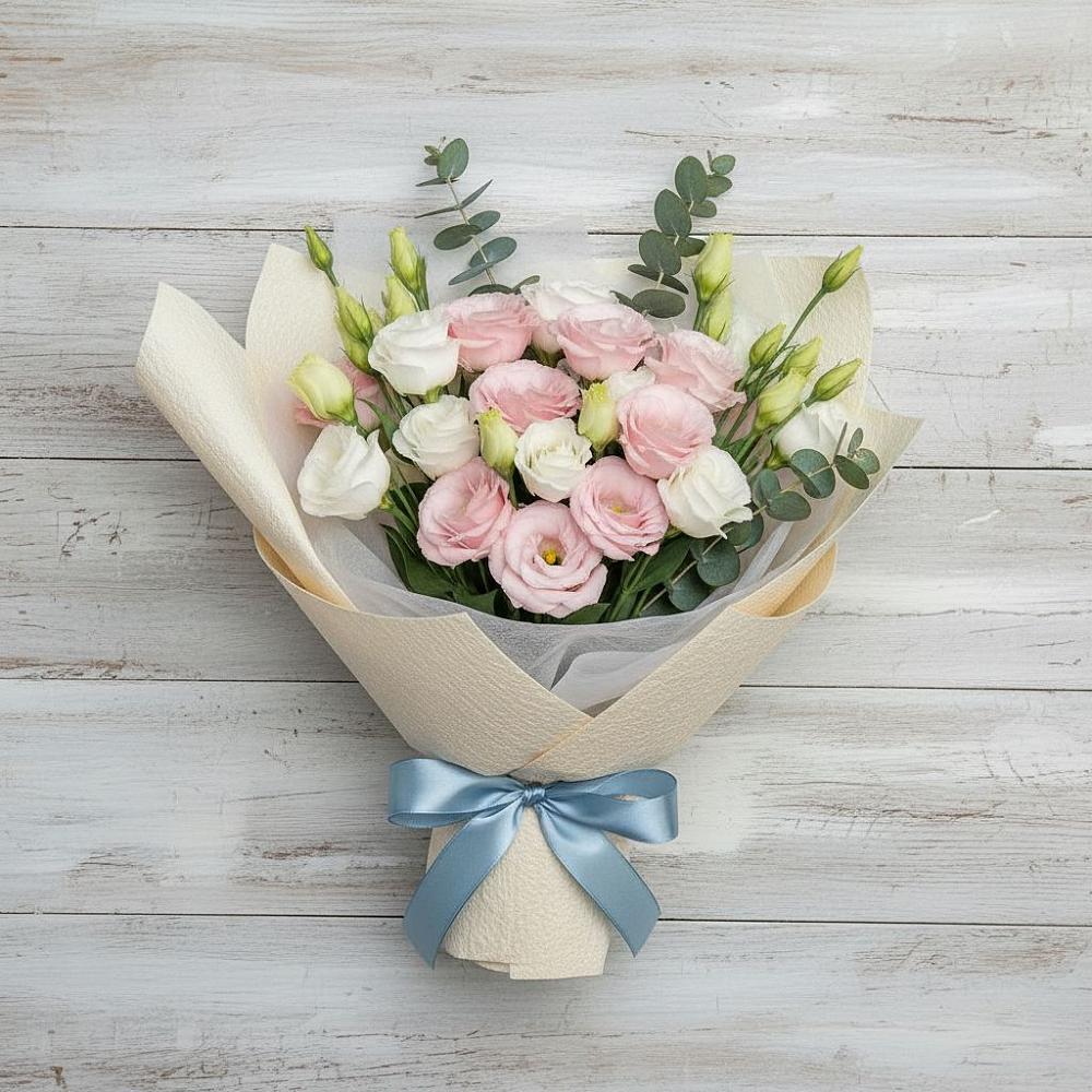 Букет цветов из: Лизиантусы в Старом Крыму