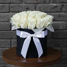 Цветочная композиция из Розы в шляпной коробке в Старом Крыму